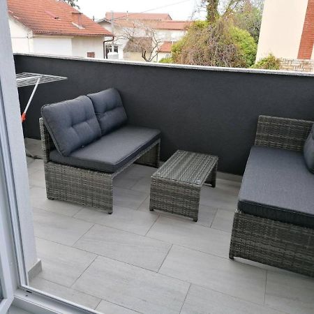 Ferienwohnung Vila Slavica Vir Exterior foto