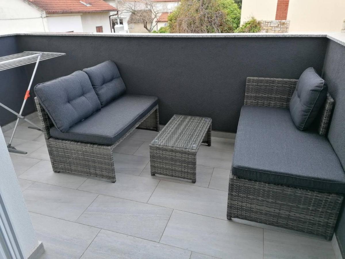 Vila Slavica Vir Exterior foto